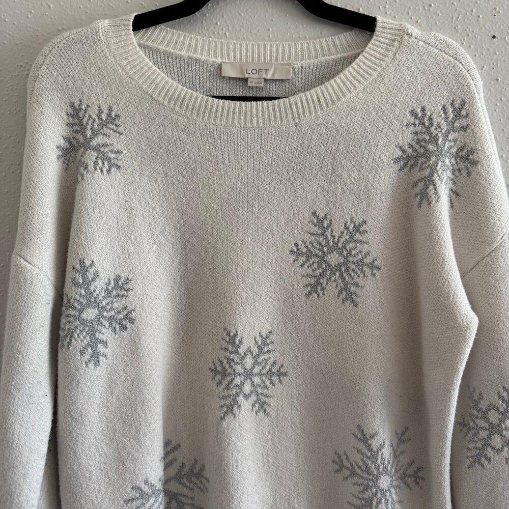 LOFT Snowflake Sweater White Gray Knit Pullover XS - Picture 3 of 6